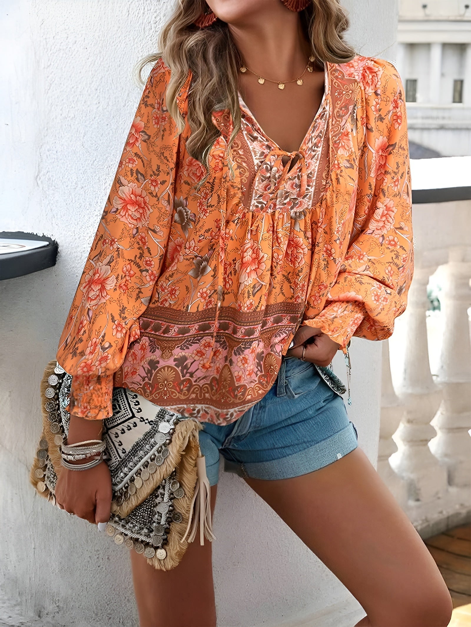 Elegante Bluse mit dezentem V-Ausschnitt