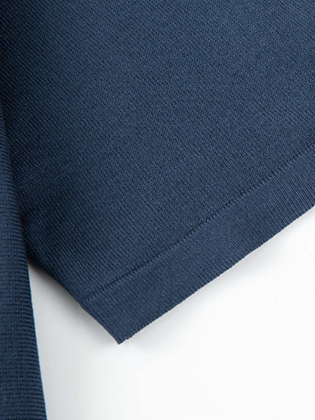 Gestreiftes Herren-Poloshirt mit Knöpfen
