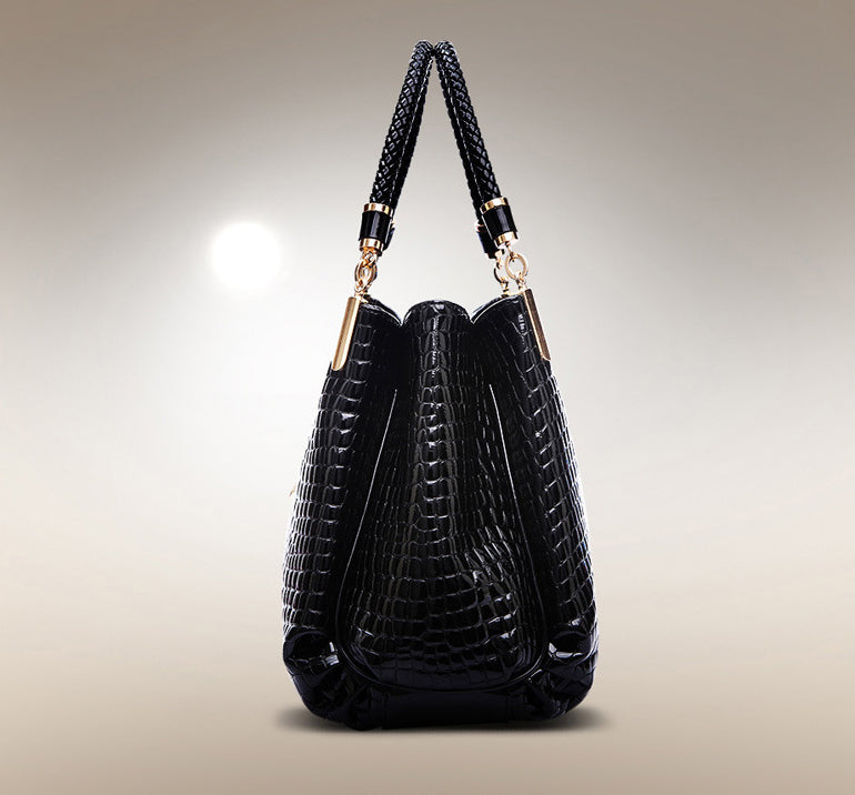 Tessa™ - Stilvolle Handtasche mit Krokodilmuster