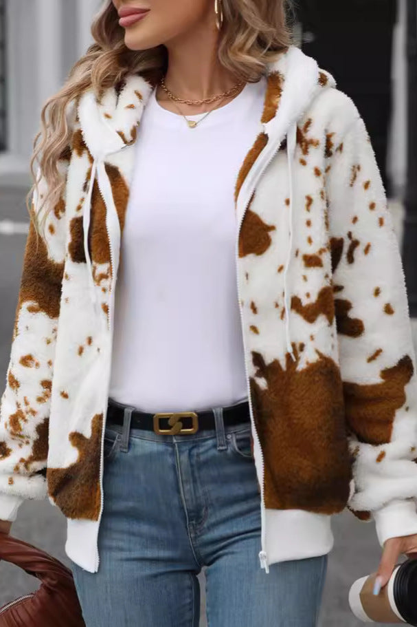 Stilvolle Kunstpelzjacke mit Kuh-Print