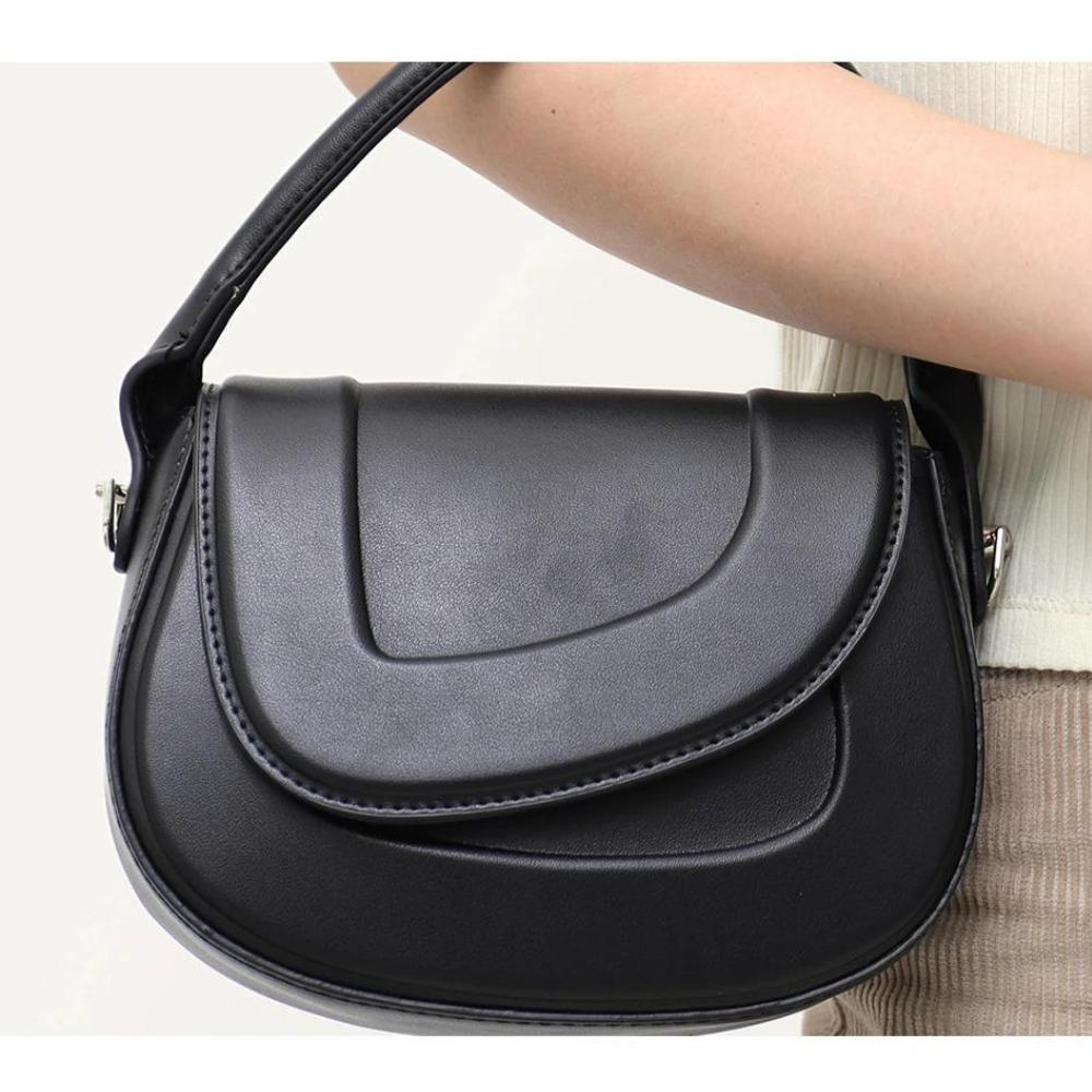 Ava™ – Stilvolle minimalistische Designer-Satteltaschen