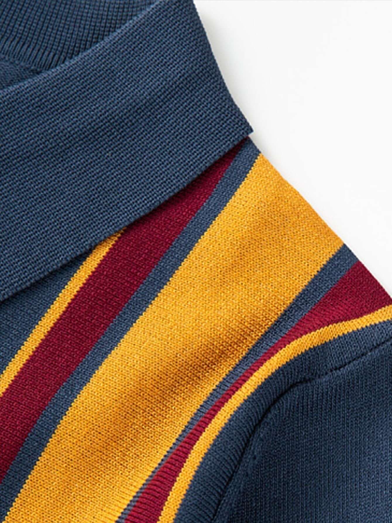 Gestreiftes Herren-Poloshirt mit Knöpfen