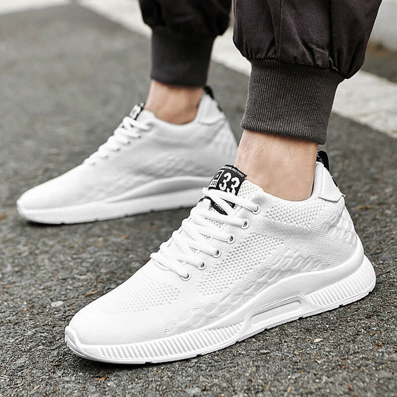 Komfortable Herren-Sneaker mit Absatz