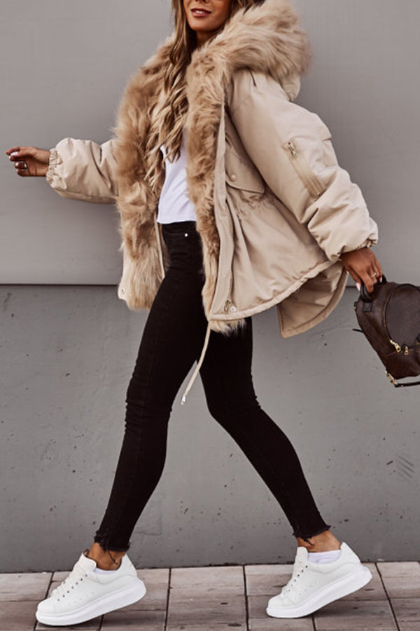 Stylischer Parka mit Fell