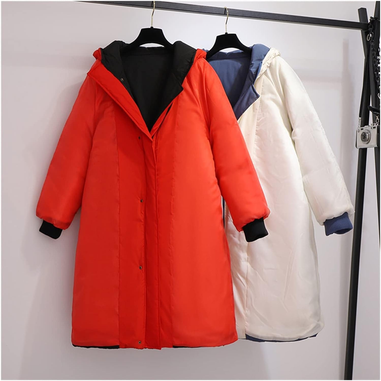 Lange wattierte Winterjacke mit Kapuze – Helena