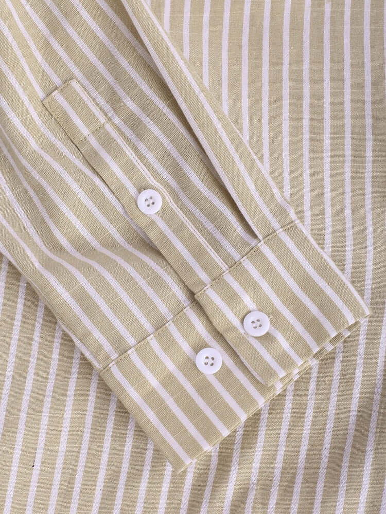 Gestreiftes Herren-Langarmhemd - Elegant & Vielseitig