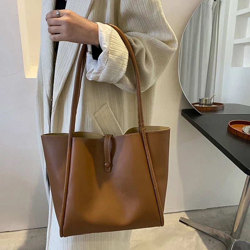 Elegante Tragetasche mit großem Fassungsvermögen