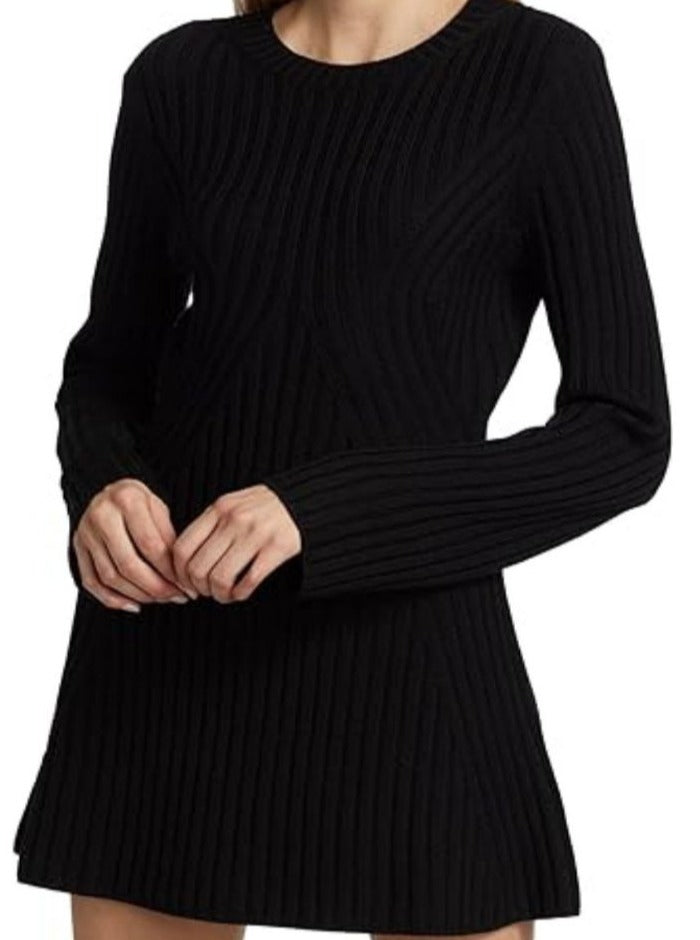 Lässiges gestricktes Winterkleid