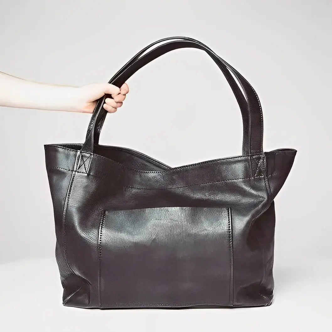 Auroras Charme | Vintage Lederschultertasche