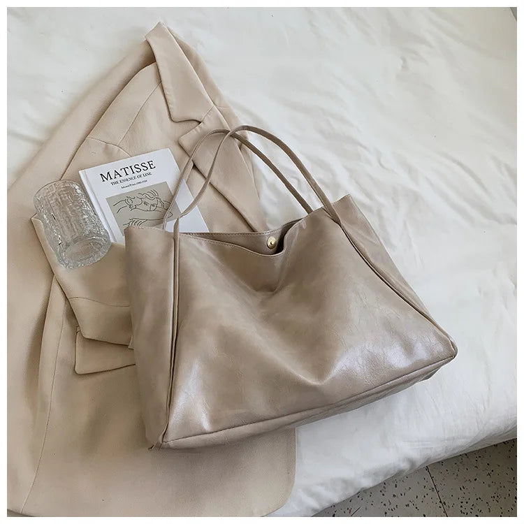 Piper™ - Elegante Umhängetasche aus Leder