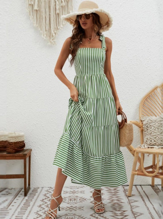 Neckholderkleid mit Schnürung und Print