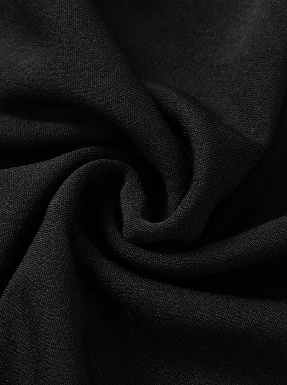 Kleid im chinesischen Stil mit Schleife und Schlitz