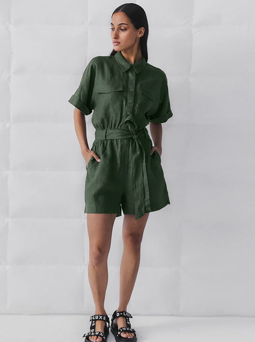 Vielseitiger Jumpsuit mit Schnürung, kurzen Ärmeln und weitem Bein