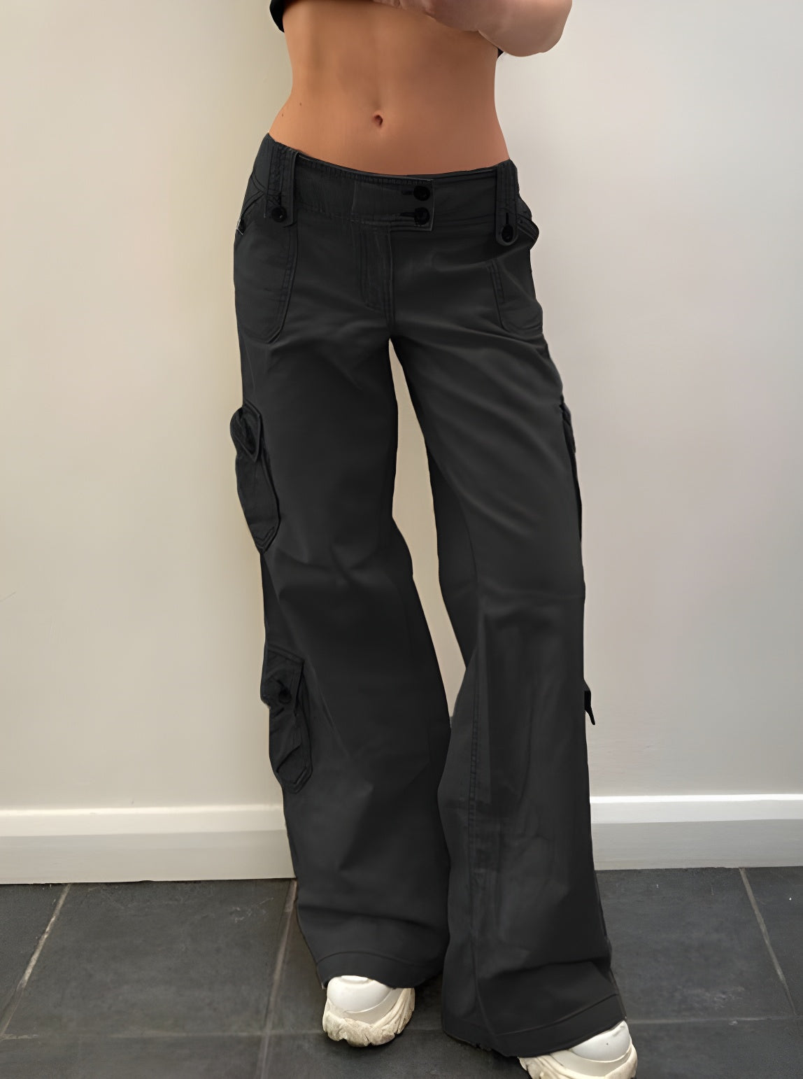 Baggy Cargo-Jeans mit mehreren Taschen