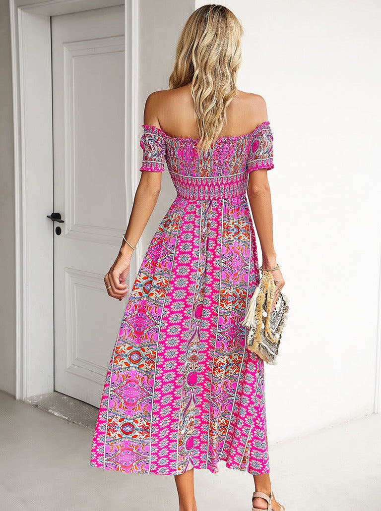 Sommerliches schulterfreies Bohemian-Midikleid mit Schlitz