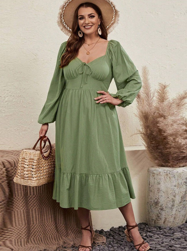 Lässiges Puffkleid mit langen Ärmeln und eckigem Ausschnitt