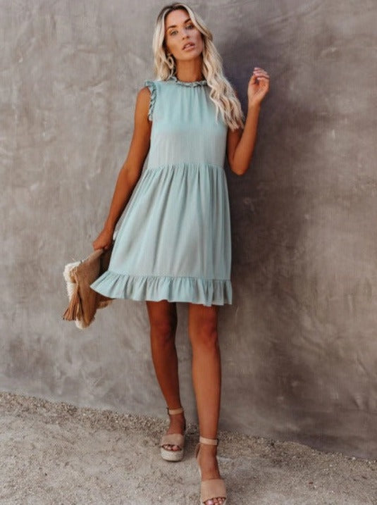 Einfarbiges, ärmelloses, lockeres Kleid