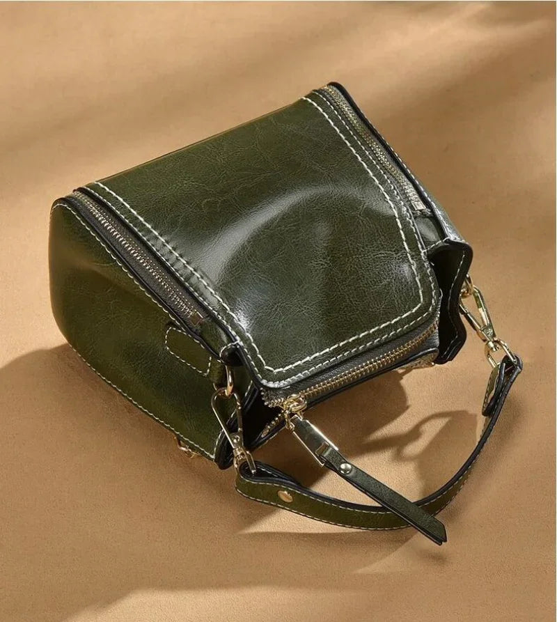 Hertha™ | Vintage Leder Frauen kompakte Umhängetasche