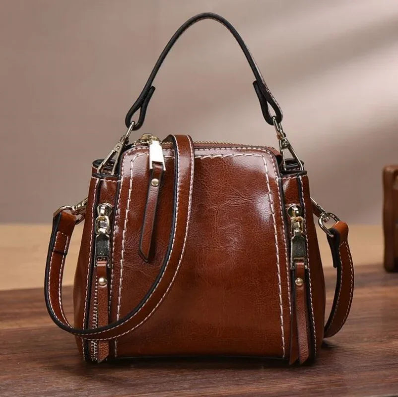 Hertha™ | Vintage Leder Frauen kompakte Umhängetasche