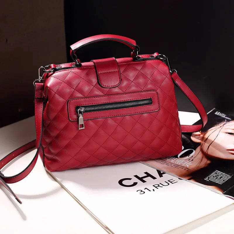 Sascha™ | Vintage-inspirierte Handtasche mit Metallschloss