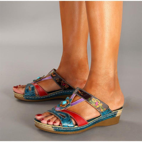 Hannah - Orthopädische Sandalen mit handgefertigten Drucken