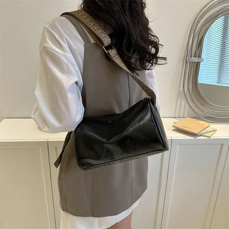 Brunhilde™ | Vintage PU Leder Umhängetasche mit gewebtem verstellbarem Riemen