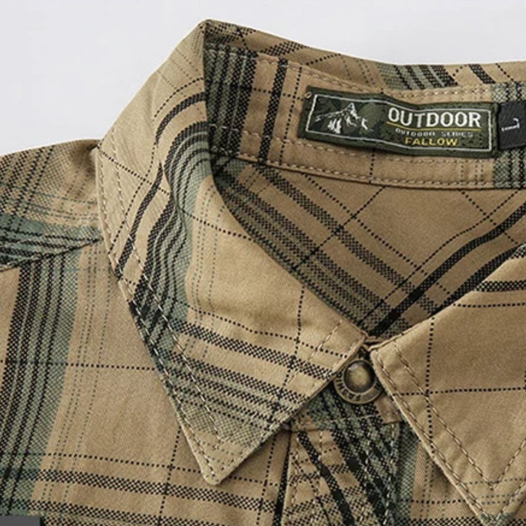 Slim-Fit Karo-Trachtenhemd mit Militärstil – Benjamin