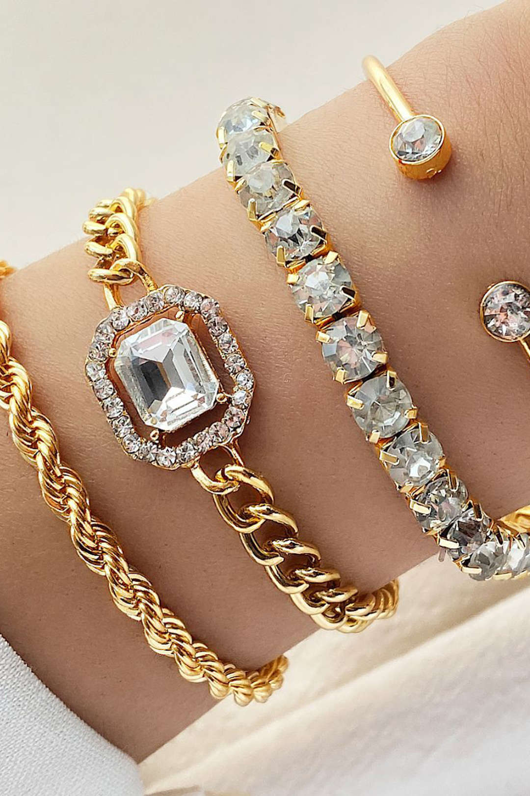 NIETENARMBÄNDER SET