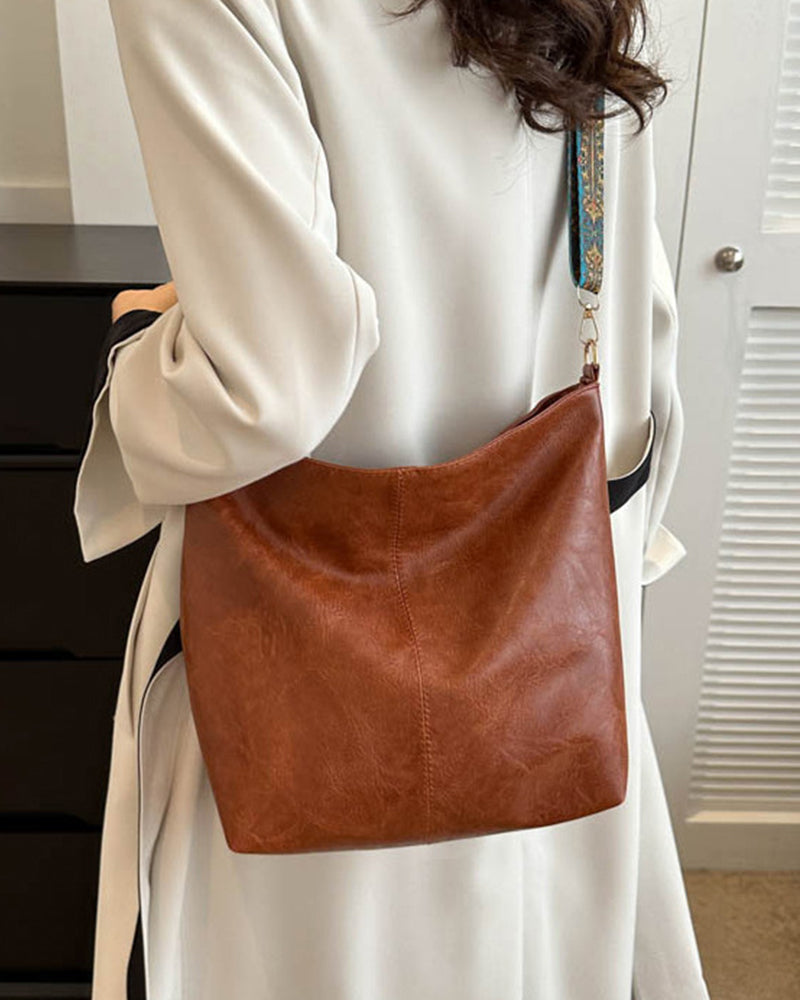 Mia - Beuteltasche mit großem Fassungsvermögen und Vintage-Schultergurt