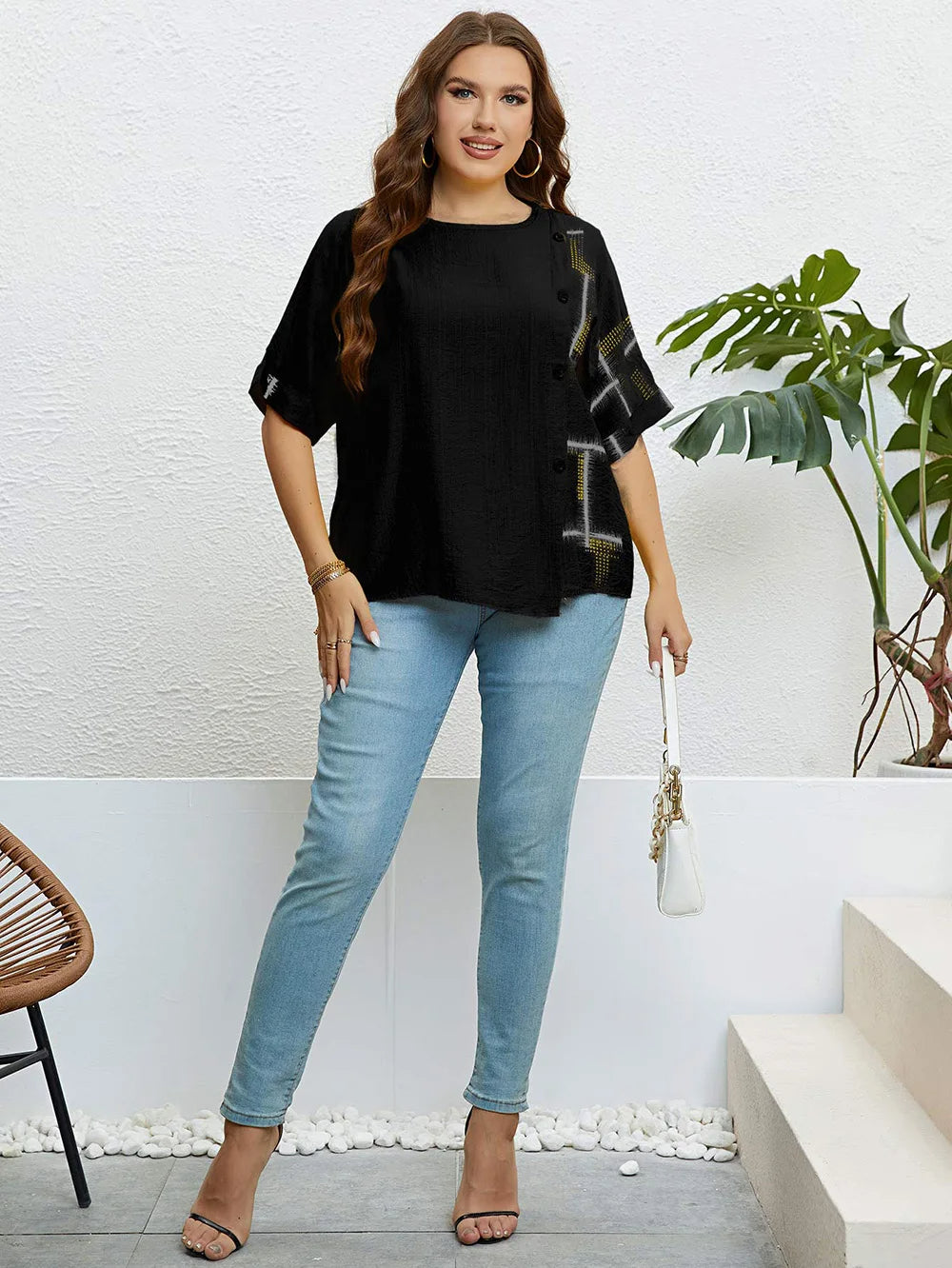 Bedrucktes Sommer-T-Shirt mit Knopfleiste – Lina