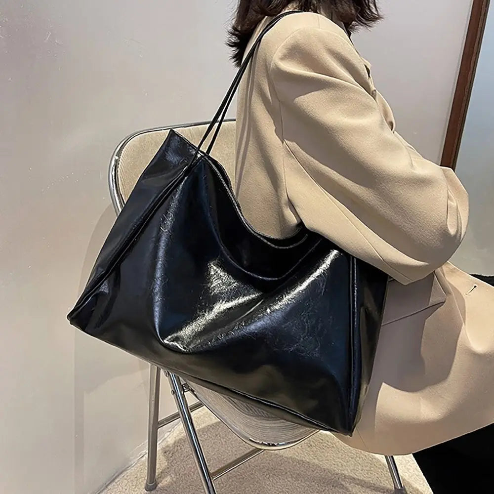Piper™ - Elegante Umhängetasche aus Leder
