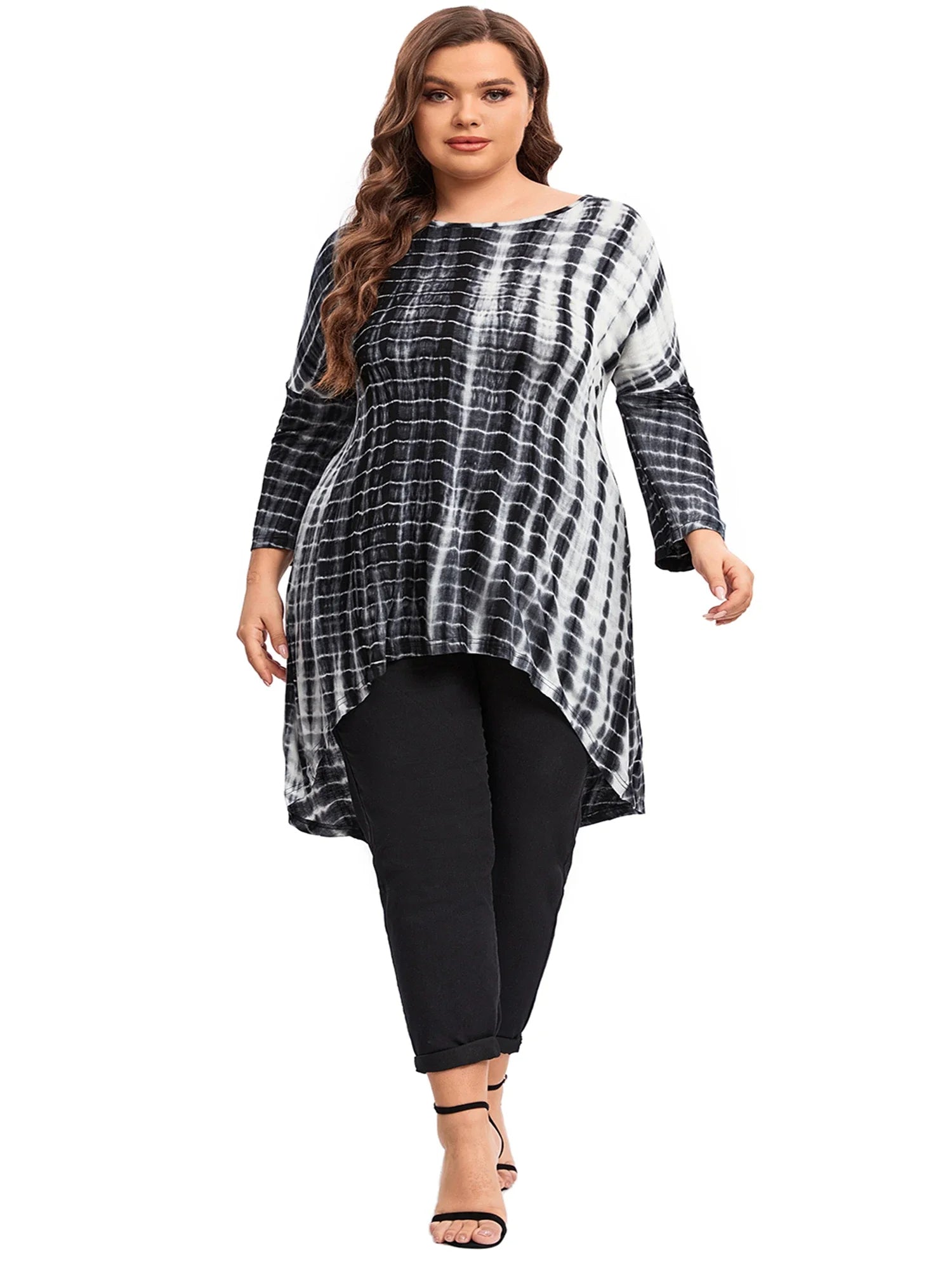 Batik-Langarmshirt mit Hi-Low-Schnitt – Selina