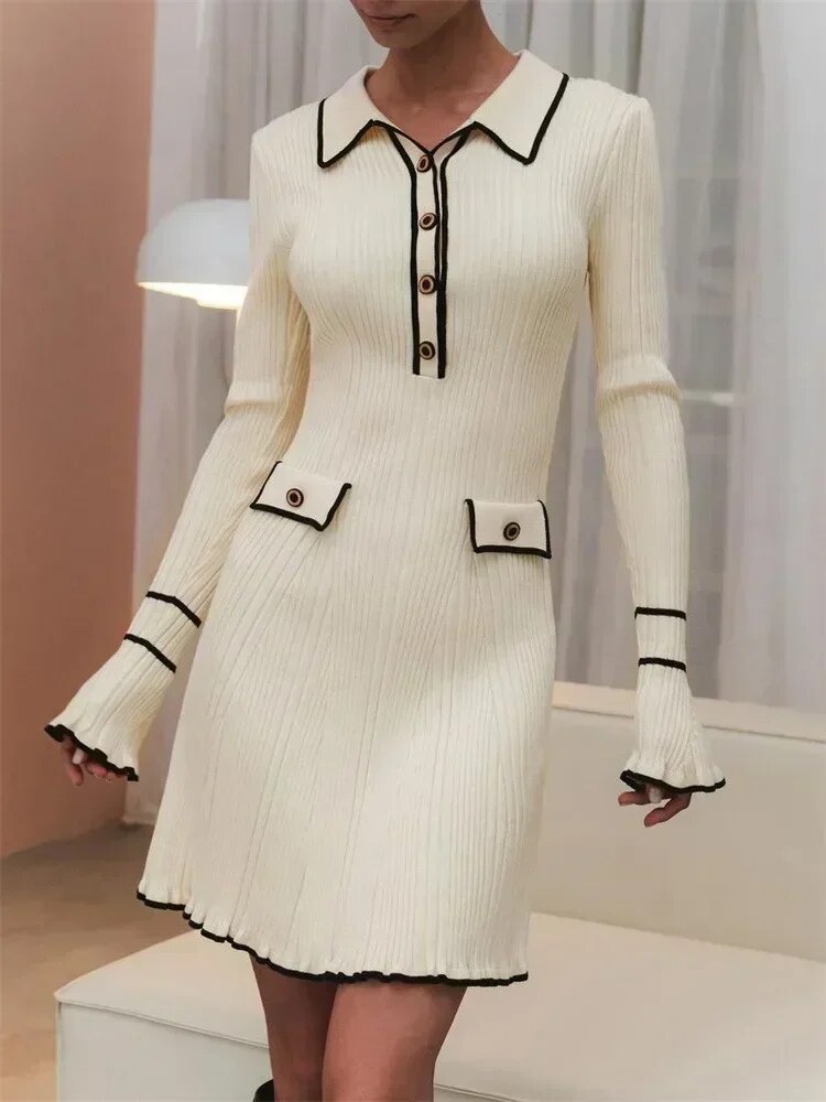 Zeitloses Damenkleid Reine Eleganz