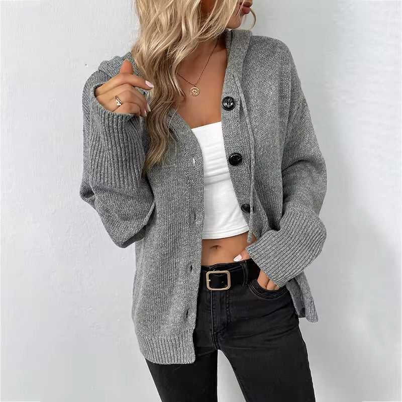 Gestrickter bequemer Pullover für Frauen