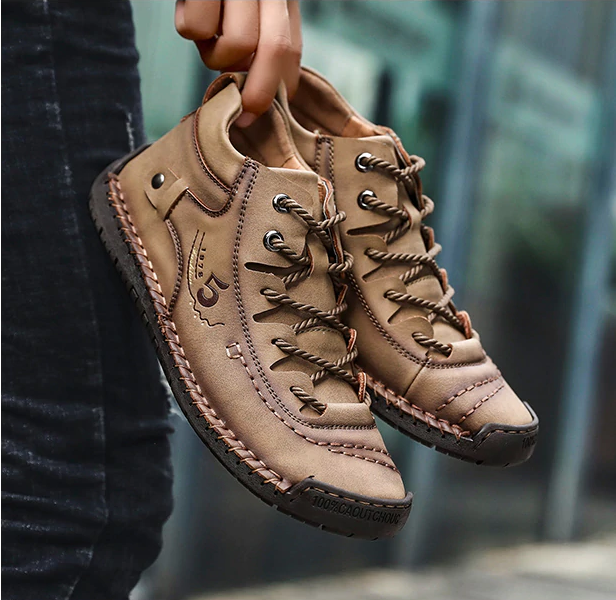 Luca - Schwarze Vintage-Lederschuhe