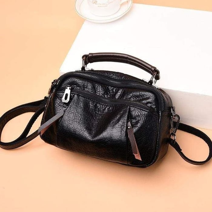 Handgefertigte Tasche aus Weichem Leder mit Mehreren Taschen