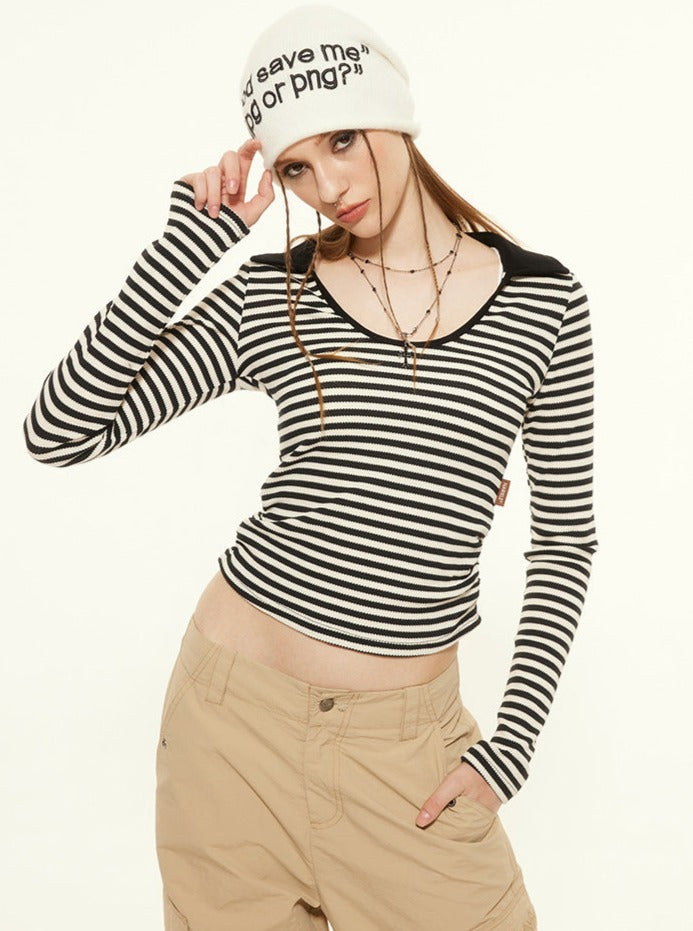 Elegantes gestreiftes Langarm-Top mit U-Kragen