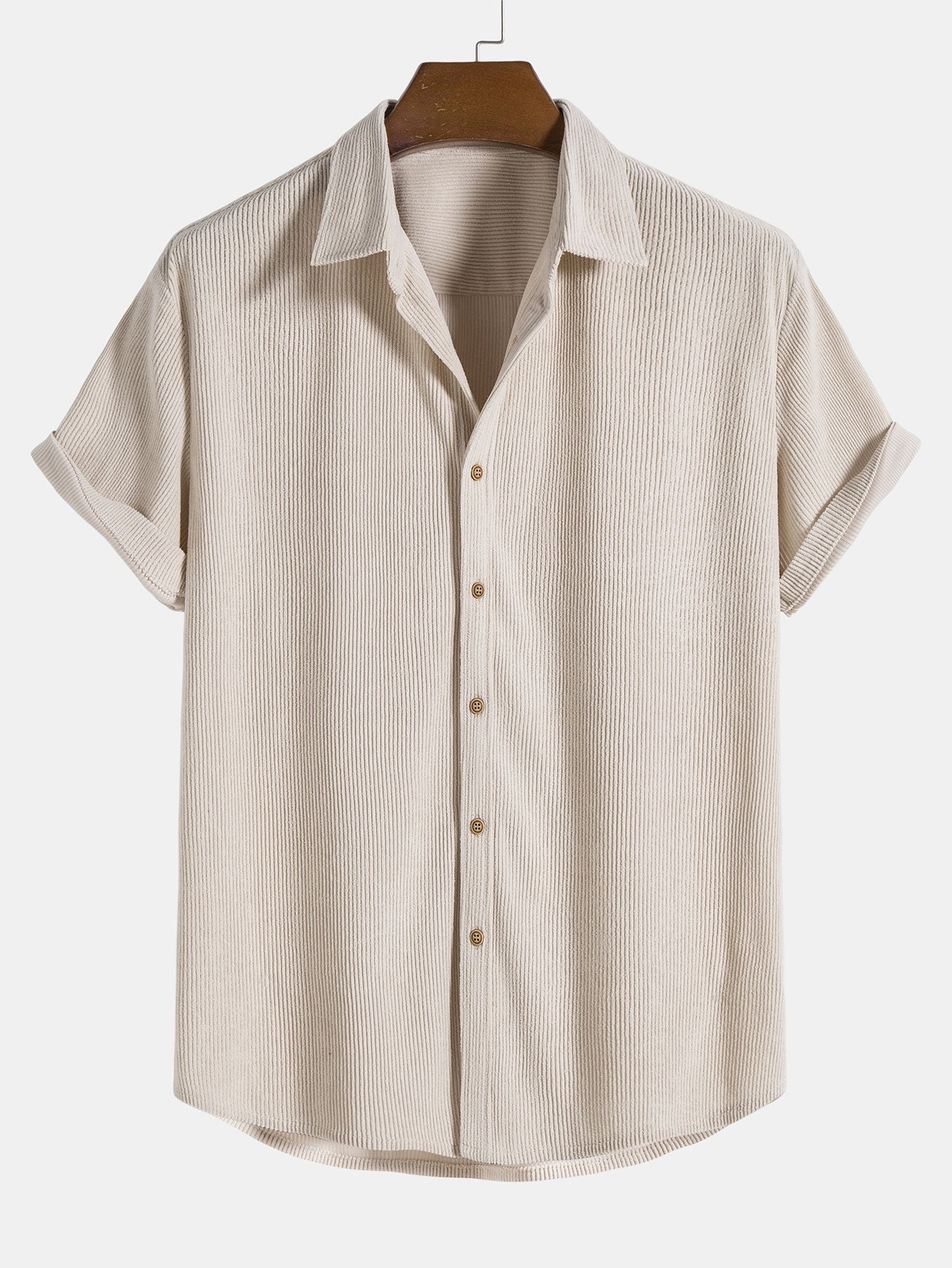 Sommerliches Polyester-Set: Lebhaftes Streifenshirt & Trendige Shorts