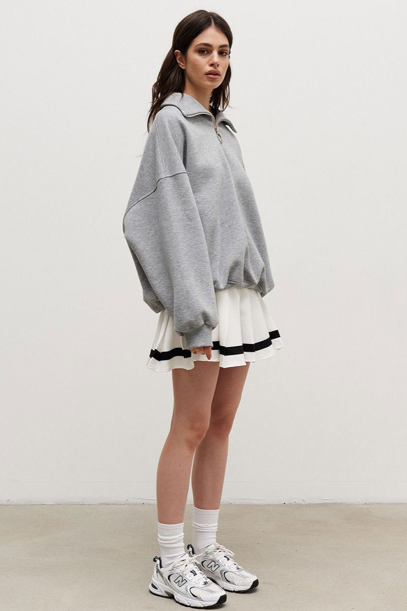 Übergroßes Sweatshirt mit halbem Reißverschluss in Grau