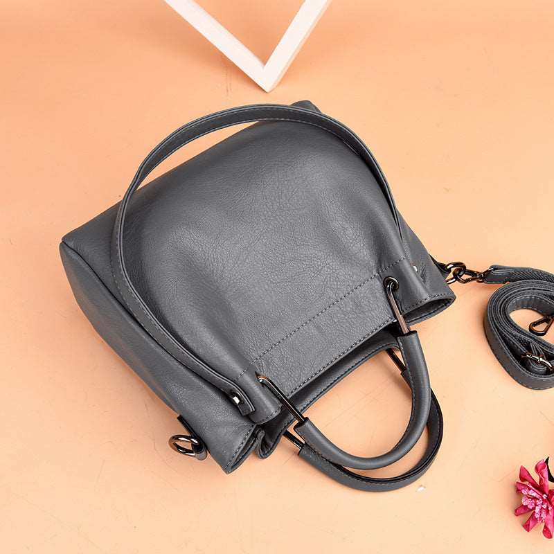 Ella™ - Eimertasche aus Leder im Retro-Stil