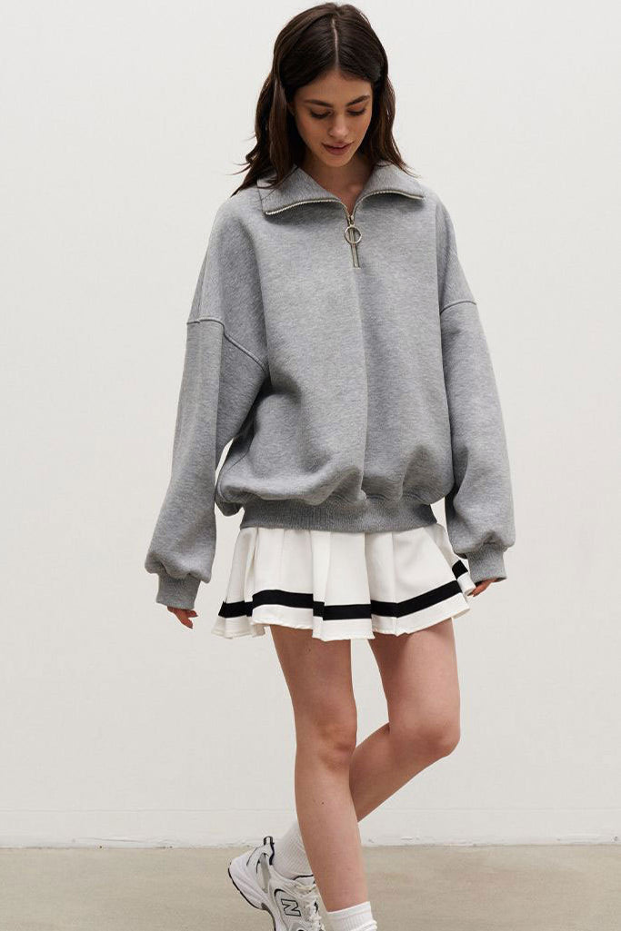 Übergroßes Sweatshirt mit halbem Reißverschluss in Grau