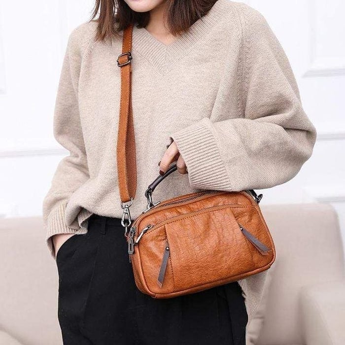 Handgefertigte Tasche aus Weichem Leder mit Mehreren Taschen