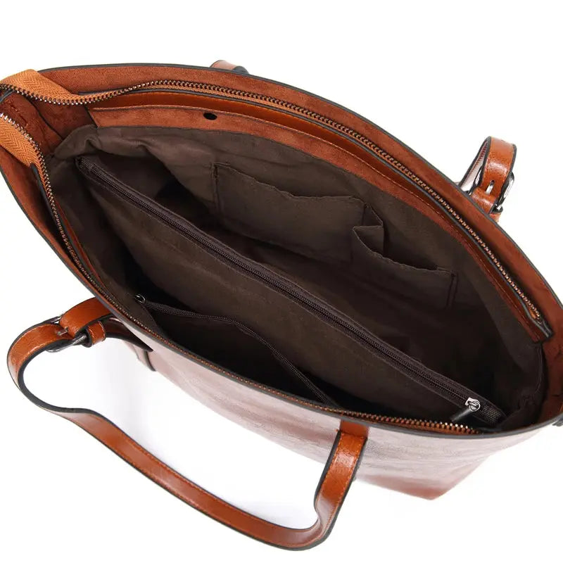 Ingrids Luxuriöser Klassiker | Schultertasche aus Kunstleder