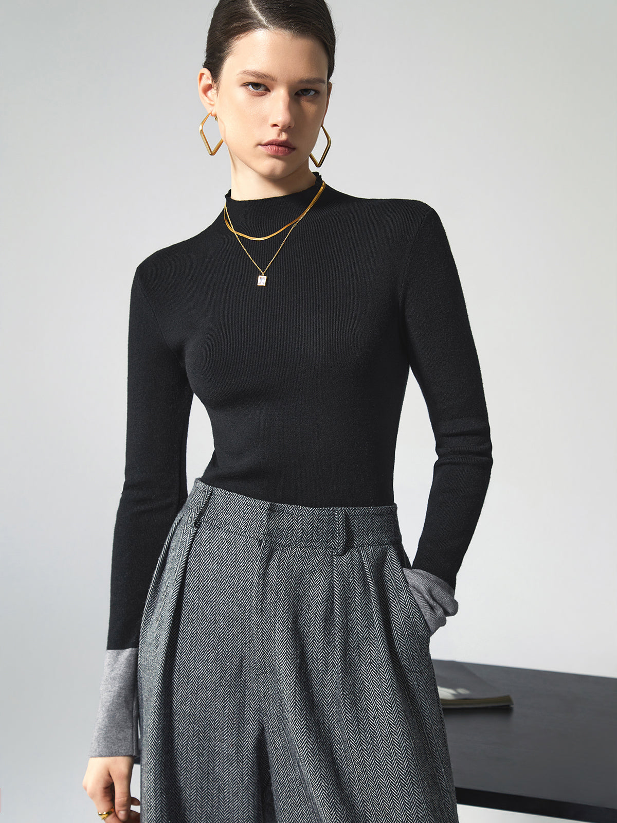 Damen-Stricktop mit Colorblock und langen Ärmeln – Lana