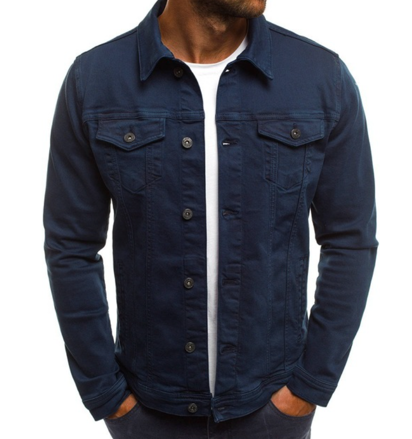 Jeansjacke für den Frühling mit Knöpfen