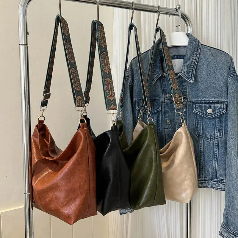 Chelseys Vintage-Charme | Lederschultertasche
