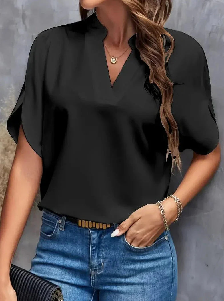 Elegante kurzärmlige Bluse mit tiefem Ausschnitt und V-Ausschnitt