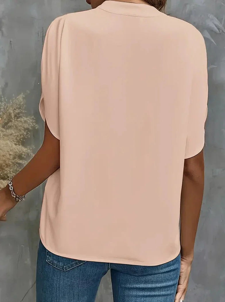 Elegante kurzärmlige Bluse mit tiefem Ausschnitt und V-Ausschnitt