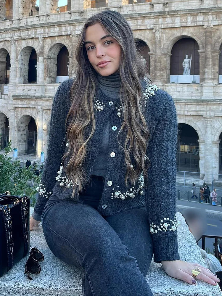 Maud | Kurze Jacke mit Kunstperlenverzierung