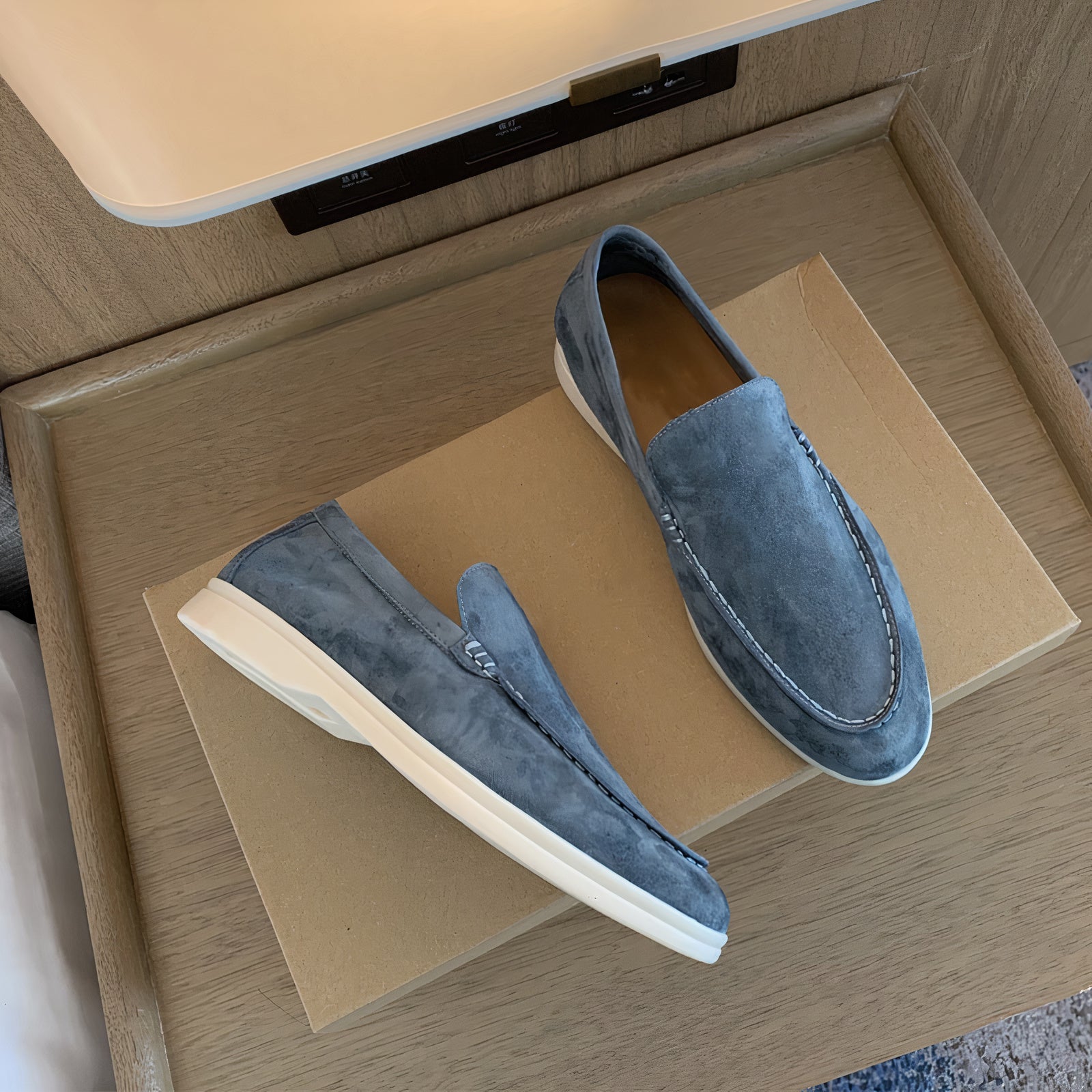 Beige Wildleder-Loafers - Chris